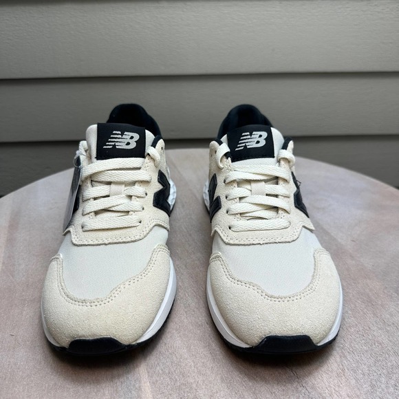 New Balance Women Size 6 Sneaker Fresh Foam X70 Beige Leopard Athletic Shoe New - Picture 14 of 16